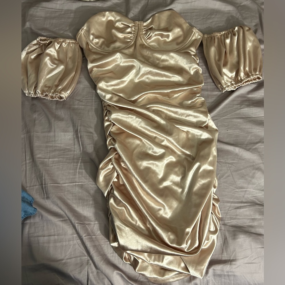 Gold Dress Size M(6)